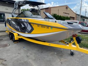 Boat detailing services