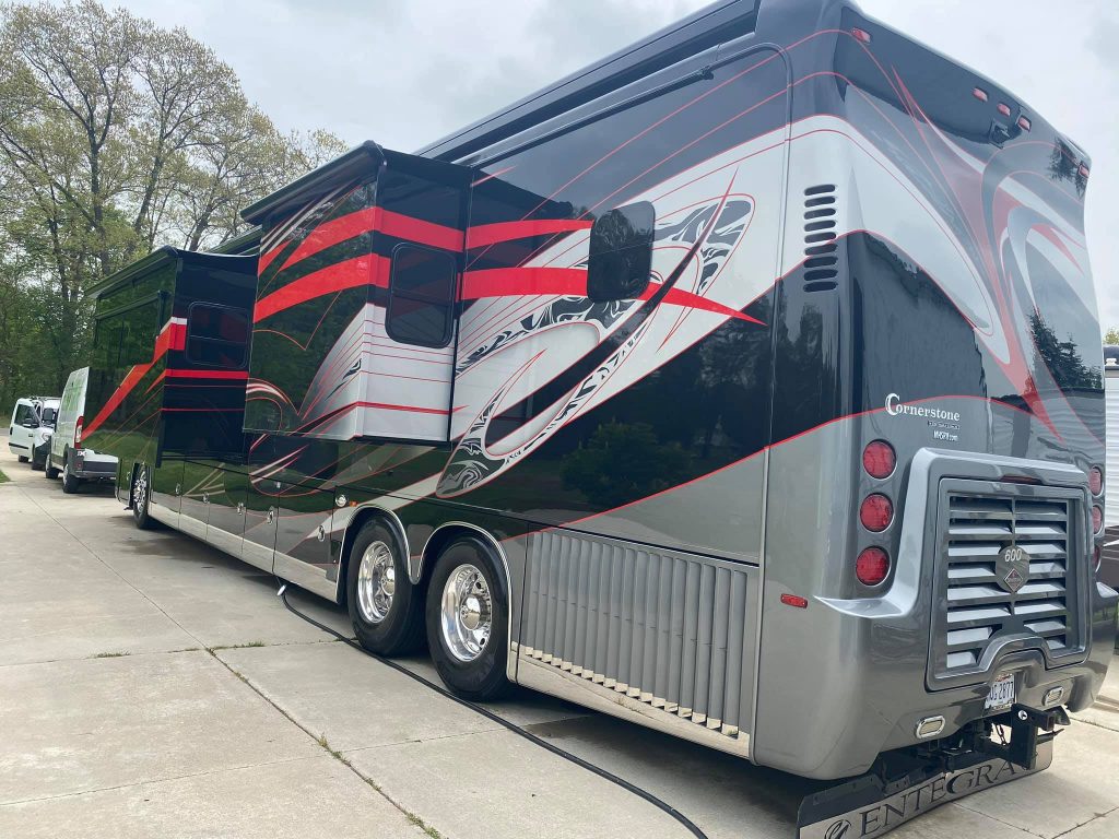 RV detailing